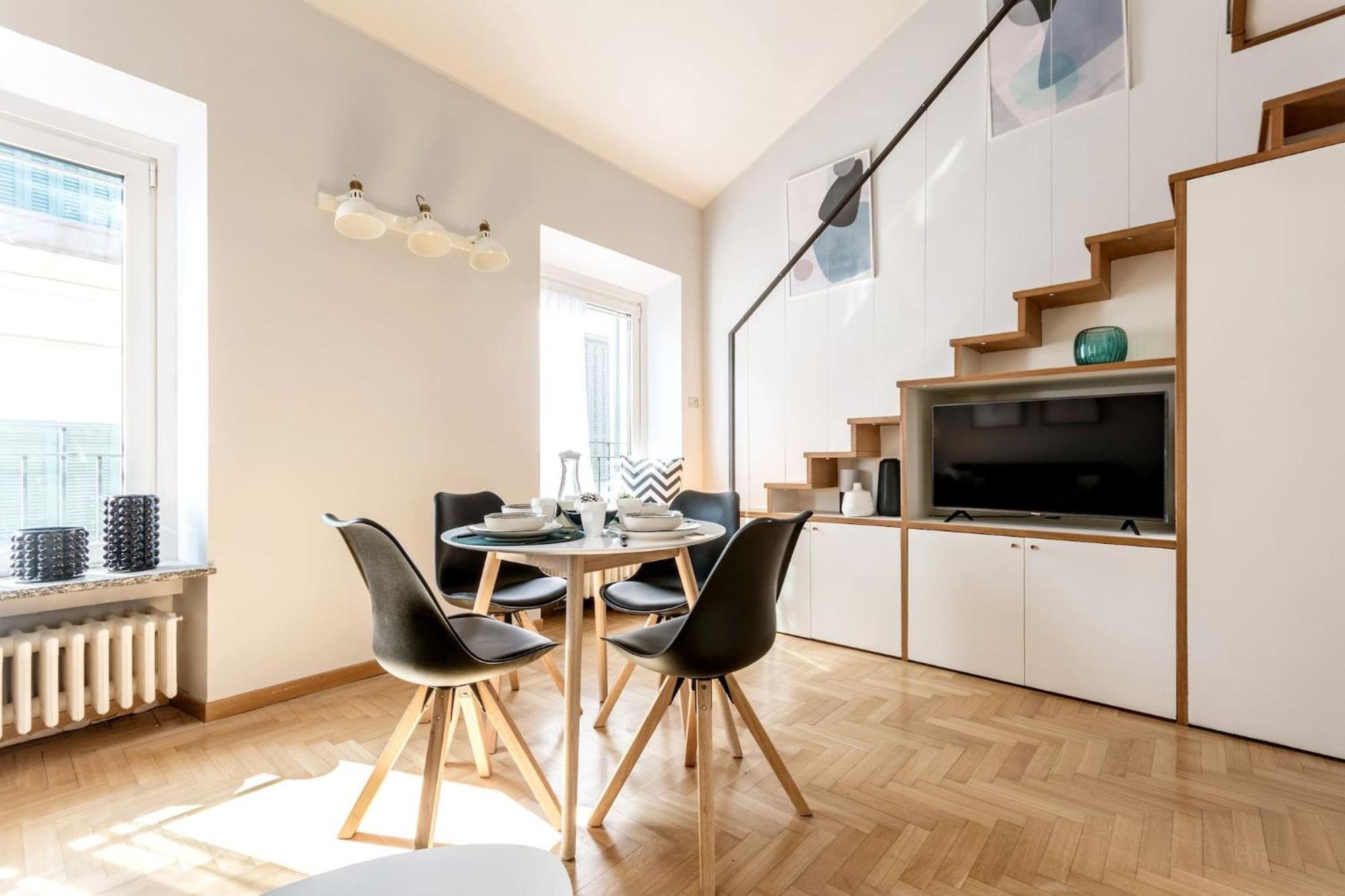 Lovely Apartments In The Hearth Of Brera By Rentopolis Милано Екстериор снимка